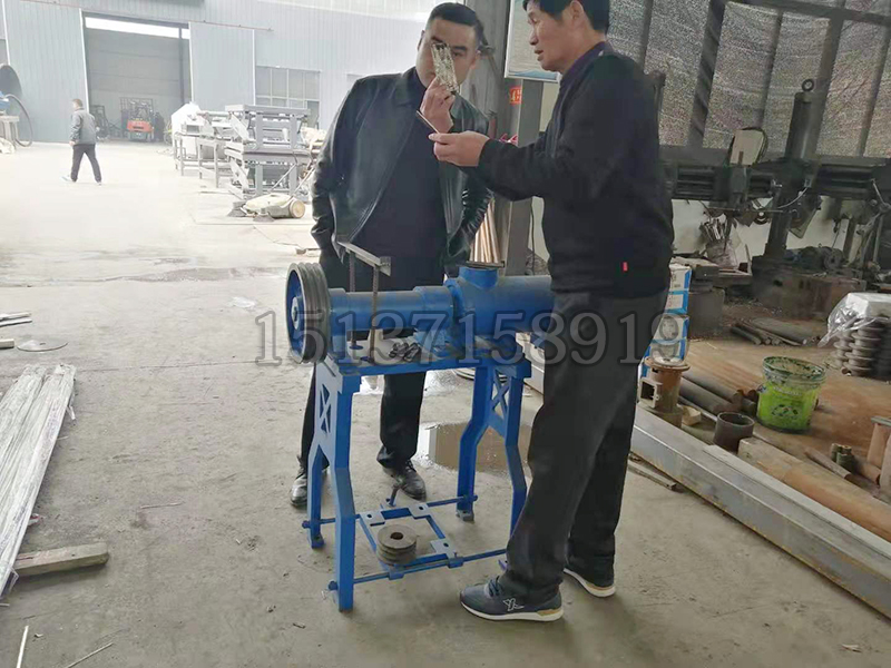 150小型米線機(jī) 150小型米線機(jī)