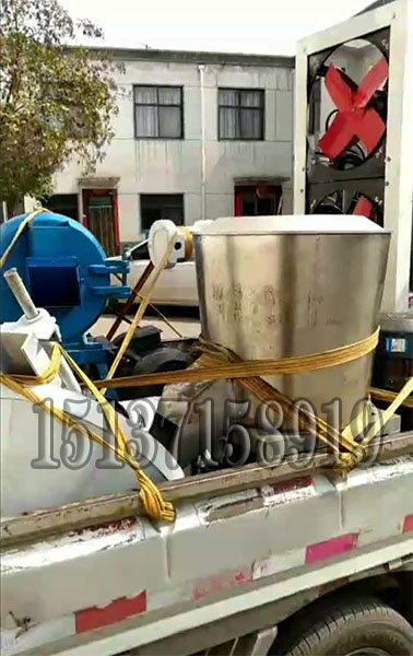 米線機(jī)裝車發(fā)貨 米線機(jī)裝車發(fā)貨